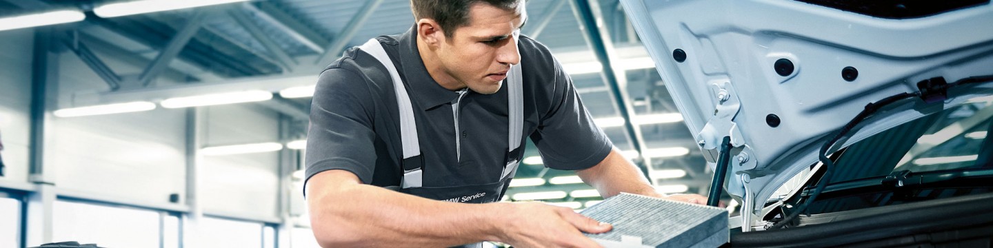 Book A Service - Sylvania BMW